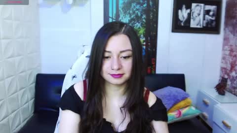 Eva online show from May 6, 3:18 pm