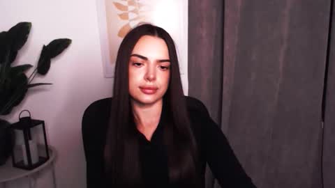 Eva online show from December 5, 8:17 pm