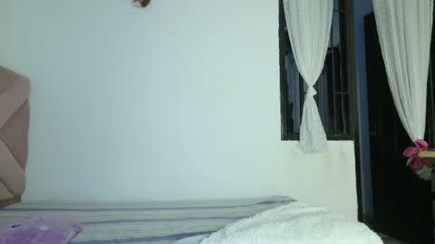 Eva Sin online show from June 9, 11:37 pm
