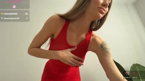 Hello Im Eva online show from May 26, 2:39 am