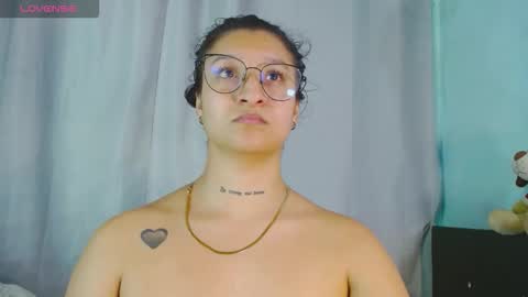 Evah Lee online show from February 13, 6:28 am