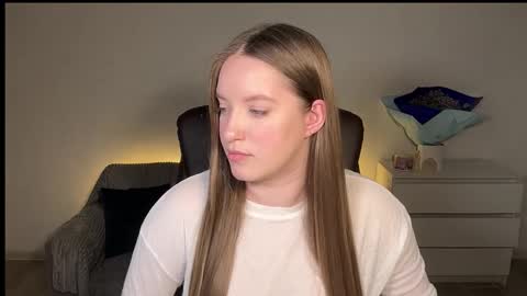 Eva online show from March 25, 5:09 pm