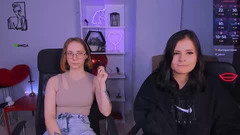 evalora online show from November 13, 10:45 pm