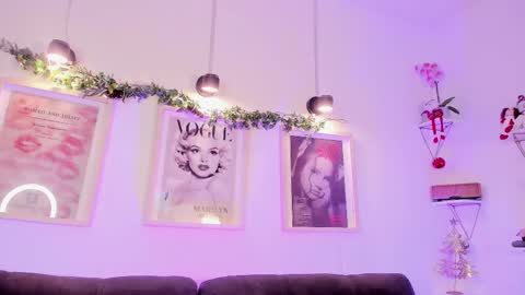 Evan voss  help me get 200 likesindependent model online show from January 6, 1:04 pm