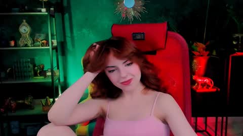 Eva  online show from February 27, 6:31 pm