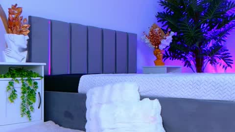 Eva online show from April 24, 5:26 pm