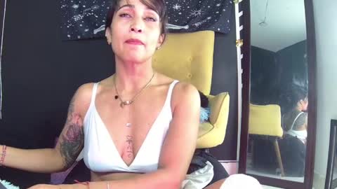  Eva online show from April 2, 6:48 pm