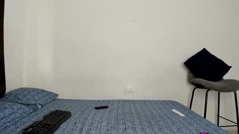 Evans collins24 online show from December 14, 9:32 pm