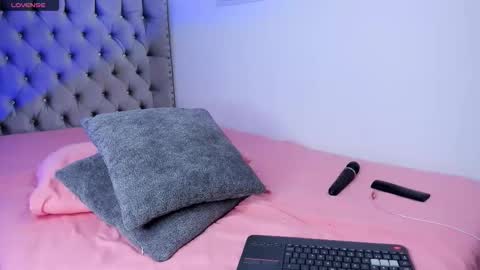 Eva Olimpo online show from January 19, 1:48 am