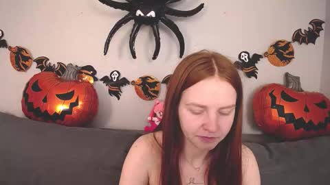 Adelina online show from November 2, 5:51 am