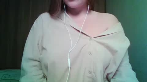 evasapples2026 online show from April 9, 8:36 pm