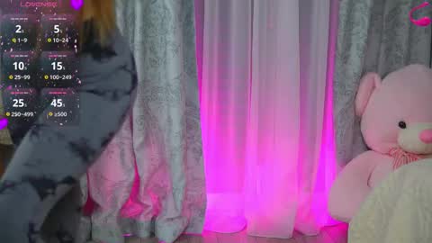 Eva online show from March 12, 11:19 pm