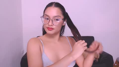 Snapshot of eve_rox18 chatting on December 30, 6:31 am Eve Rox18 online show from December 30, 6:31 am