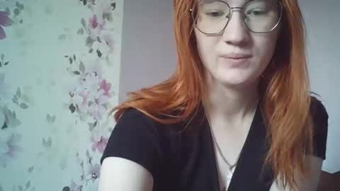 Evelina online show from February 9, 6:39 am