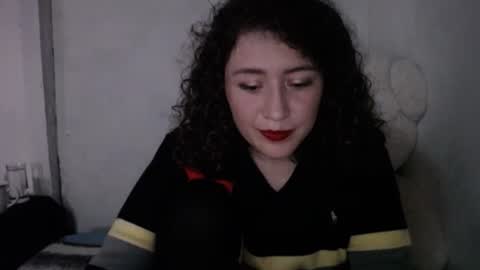 evelin97 online show from April 3, 11:55 pm