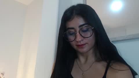 BELLA online show from October 31, 12:27 pm