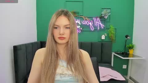 Eveline online show from June 19, 9:04 am