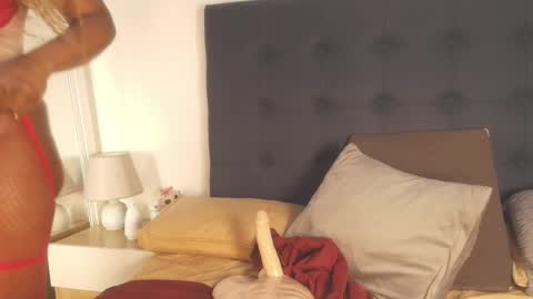 DAYANITA online show from March 26, 7:30 pm