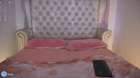 evelyn evelyn online show from January 10, 6:13 pm