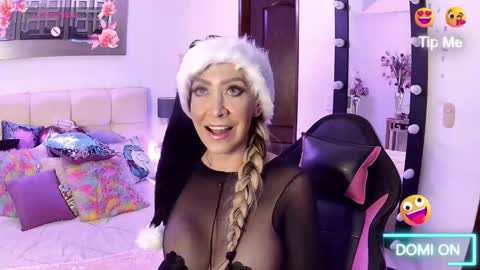 EvelynaGrey online show from December 4, 6:57 am