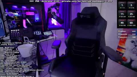 Evelyne online show from February 13, 1:08 am