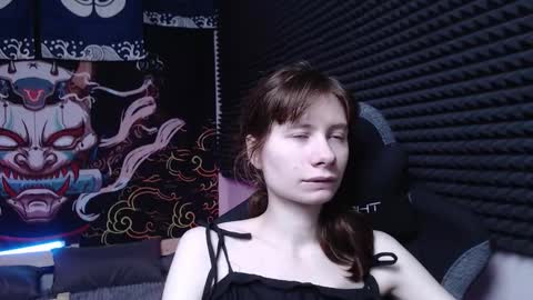 Evelyn online show from November 7, 10:18 am