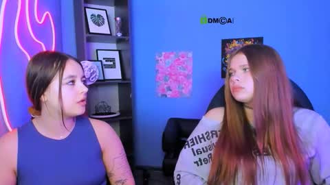 evelynlovelyy online show from March 17, 5:40 pm