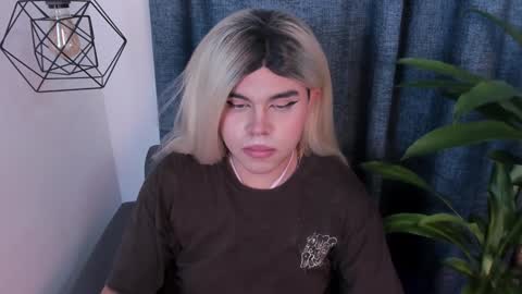 evelynn smith online show from January 30, 6:54 pm