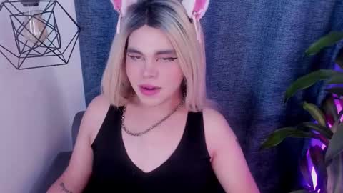 evelynn smith online show from February 26, 4:38 pm