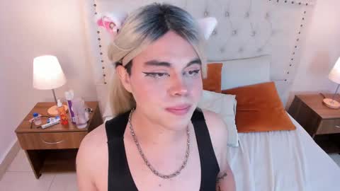 evelynn smith online show from February 18, 2:16 am