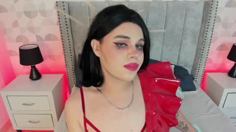 evelynn smith online show from January 20, 8:29 pm