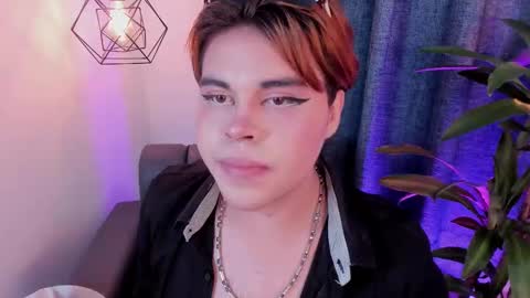 evelynn smith online show from February 10, 11:23 pm