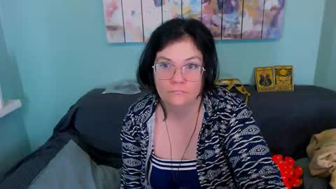 Everly online show from March 22, 9:30 pm