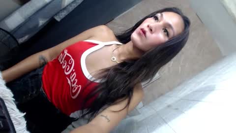 Snapshot of eves_candy chatting on September 24, 2:29 am Chloe mae online show from September 24, 2:29 am