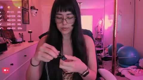 Evie Luna online show from July 15, 2:28 am