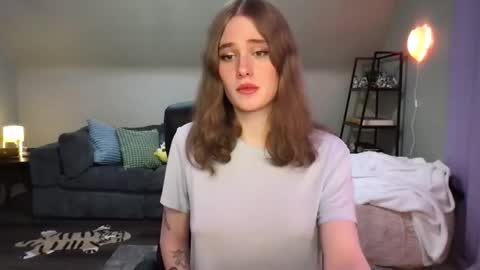 Evie3 online show from February 7, 5:41 am