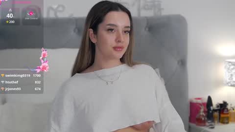 Evie online show from January 25, 10:39 pm