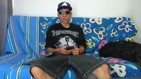 evil_boss1 online show from May 19, 5:09 pm