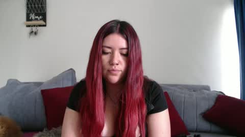 evilheart_69 online show from October 3, 3:31 pm