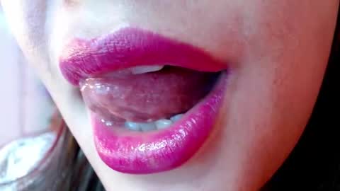 Evoleth online show from December 27, 10:01 am