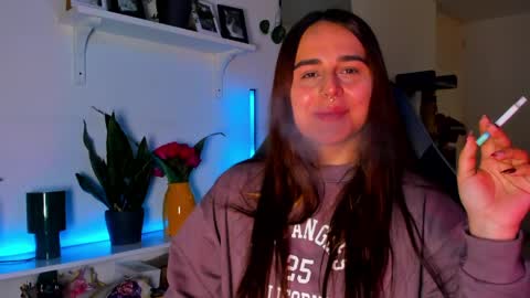 EVY online show from March 31, 12:33 am