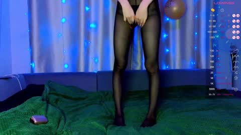 excited kristi online show from January 16, 12:12 am