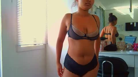 courtney online show from April 5, 7:05 am