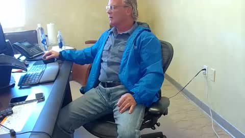 exhibitman69_ldb online show from December 2, 5:33 pm