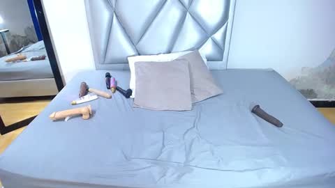 exotic_karmella online show from March 4, 12:18 am