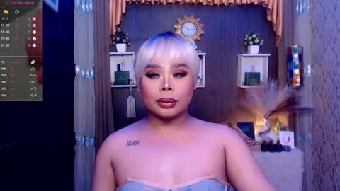 Lindsay online show from February 20, 11:34 am