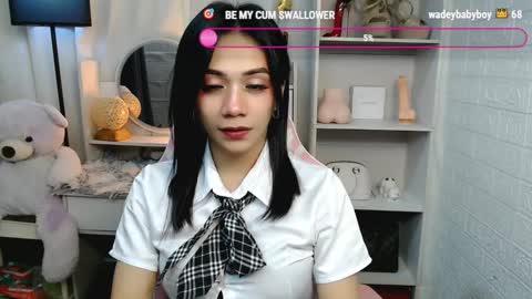 exotictssavie online show from March 9, 9:14 pm