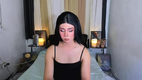 expensive_elise online show from June 5, 2:11 pm