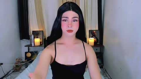expensive_elise online show from June 15, 7:22 am