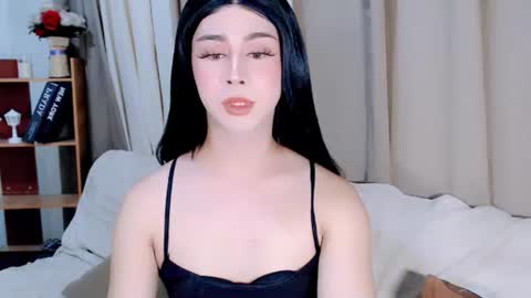 expensive_elise online show from June 12, 12:26 pm